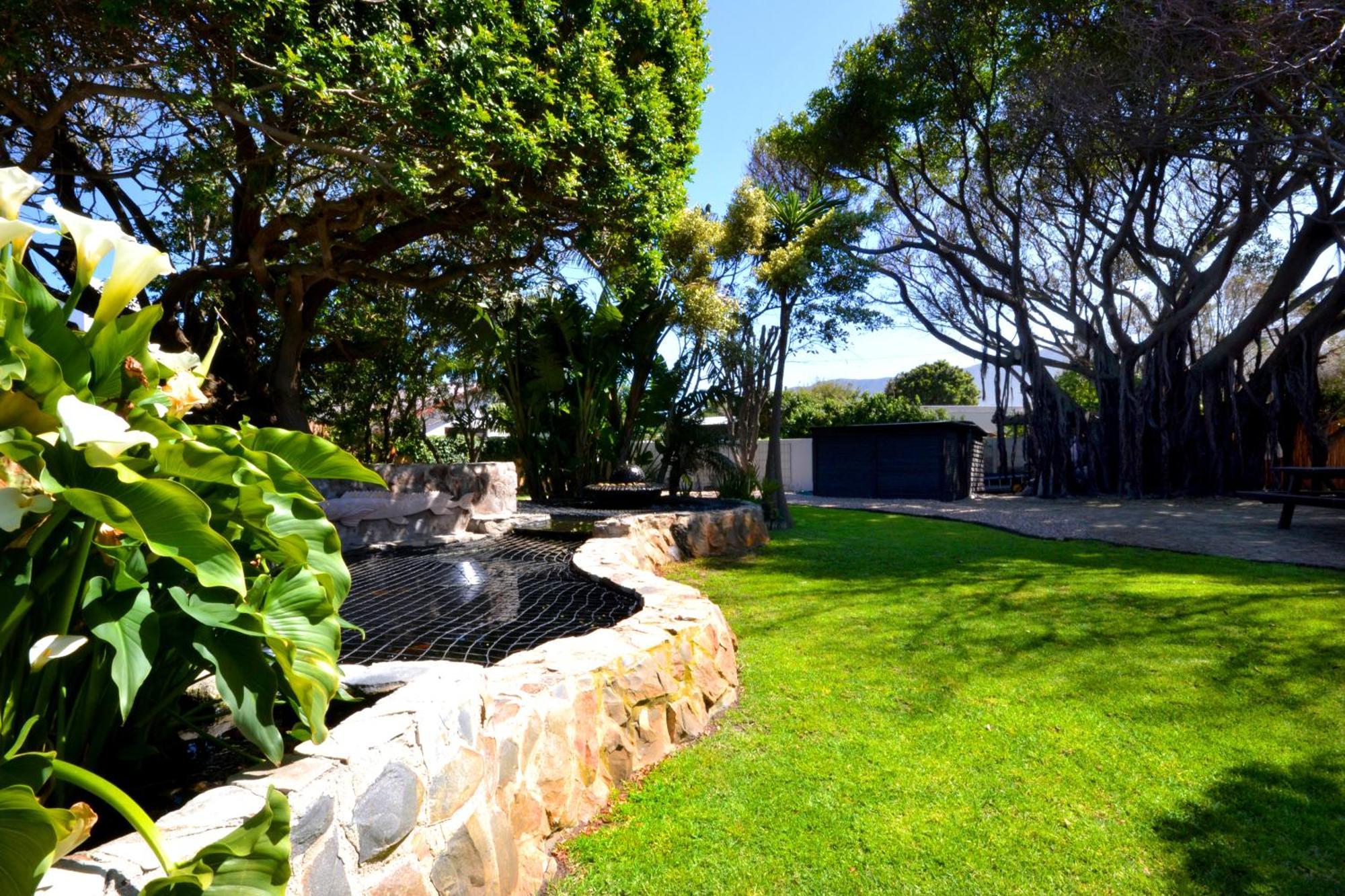 Saffron Cottage Hermanus Exterior photo